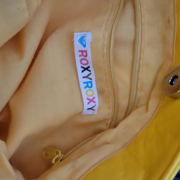 Roxy Bright Yellow Purse Handbag Shoulder Bag Summer Spring Faux Leather Sunny - Picture 5 of 8